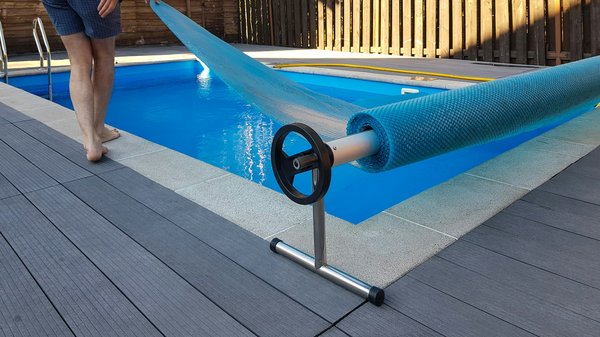 Choisissez votre bache piscine sur mesure en ligne